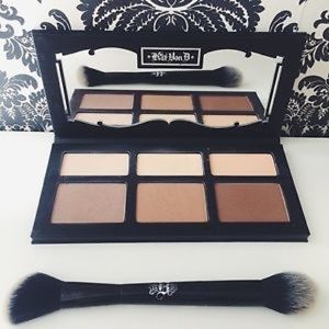 Kat Von D Contour Palette